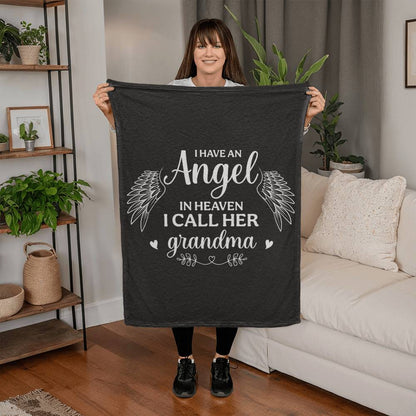 Ich habe einen Engel im Himmel, ich nenne sie Oma – Korallenfleece-Decke