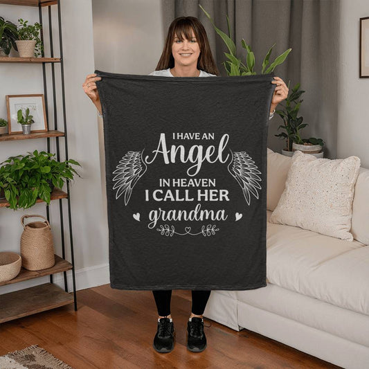 Ich habe einen Engel im Himmel, ich nenne sie Oma – Korallenfleece-Decke